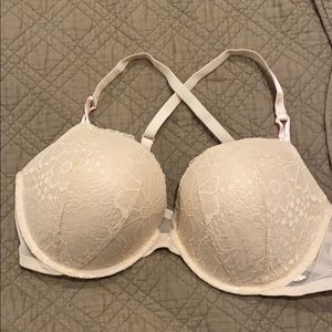 Lace plunge push up bra w/ Cross Back